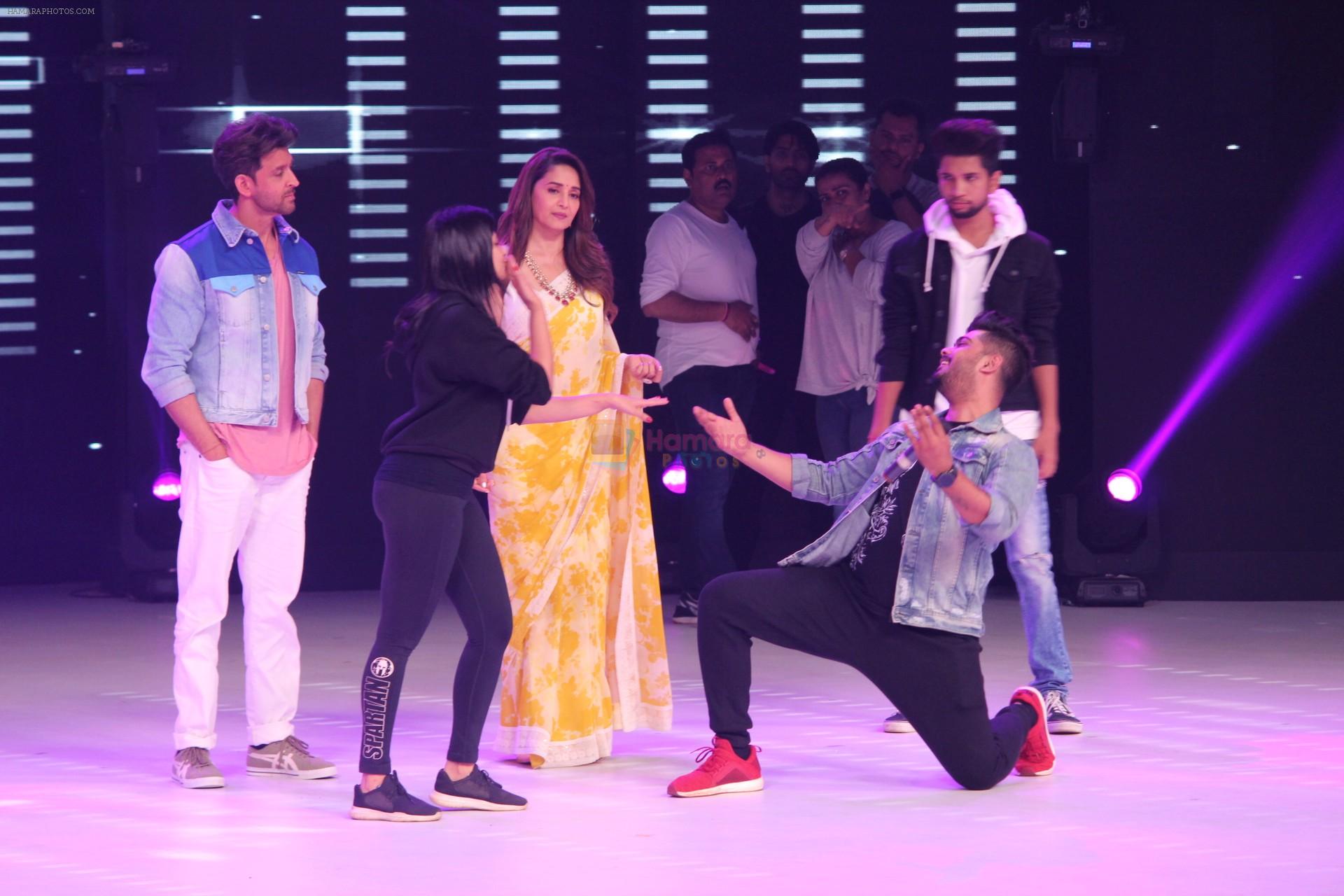 Dance Deewane Season 2 Hrithik Roshan Full Episode Hrithik Roshan, Madhuri Dixit on the sets of colors Dance Deewane in